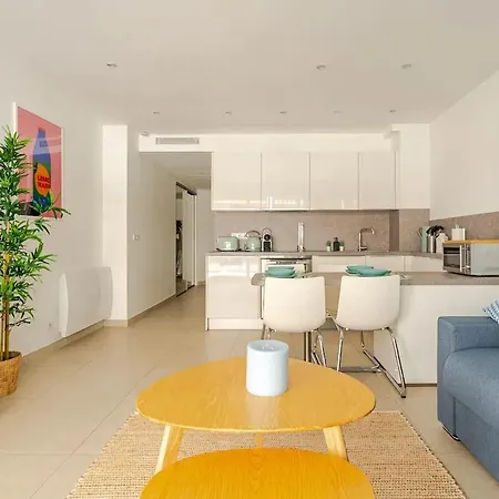 Ferienwohnung Magnifique 2 Pieces Avec Balcon Proche Martinez Et Croisette Cannes Exterior foto