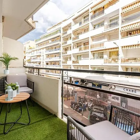 Ferienwohnung Magnifique 2 Pieces Avec Balcon Proche Martinez Et Croisette Cannes Exterior foto