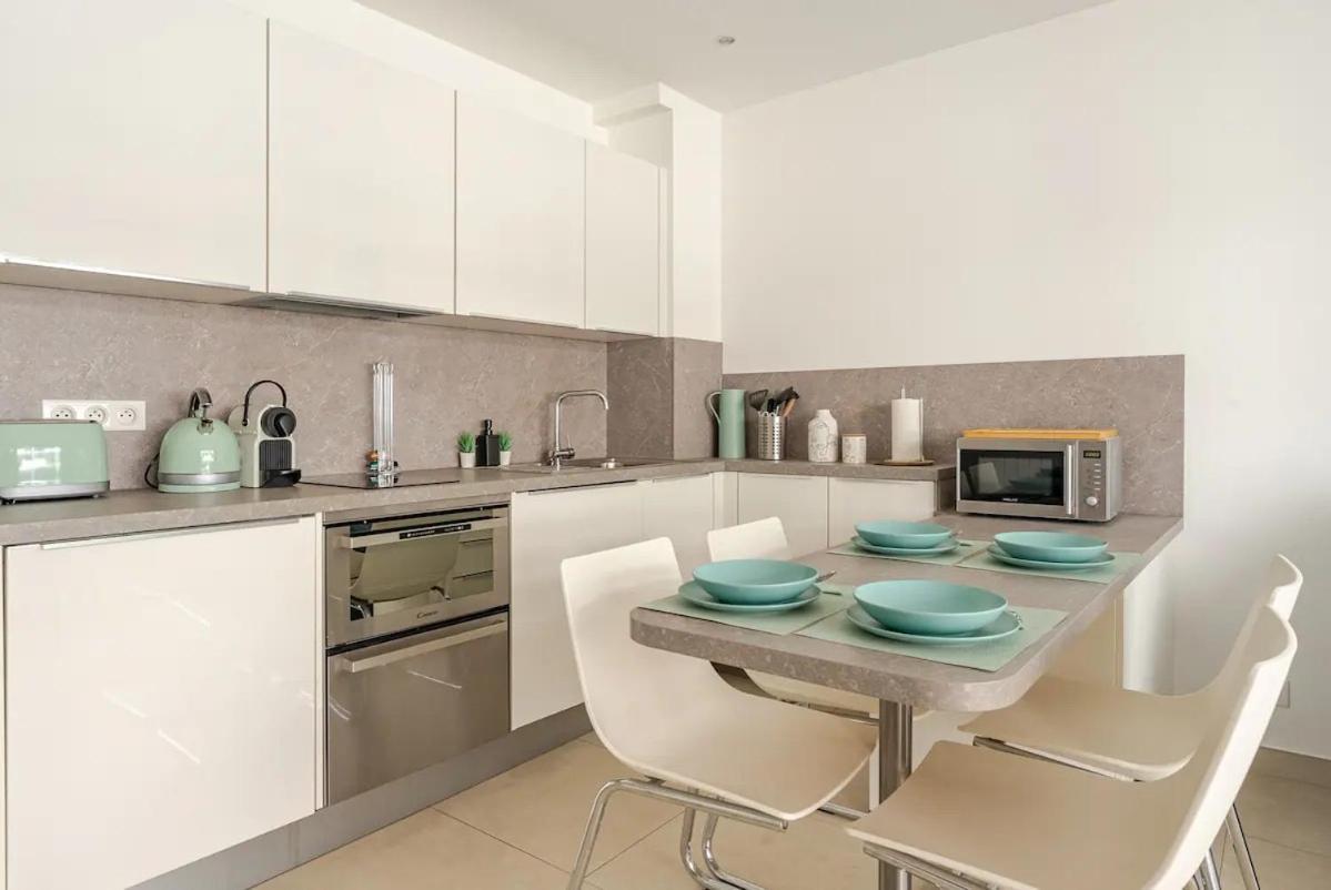 Apartment Magnifique 2 Pieces Avec Balcon Proche Martinez Et Croisette