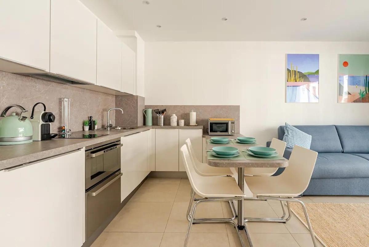 Magnifique 2 Pieces Avec Balcon Proche Martinez Et Croisette Apartment Cannes