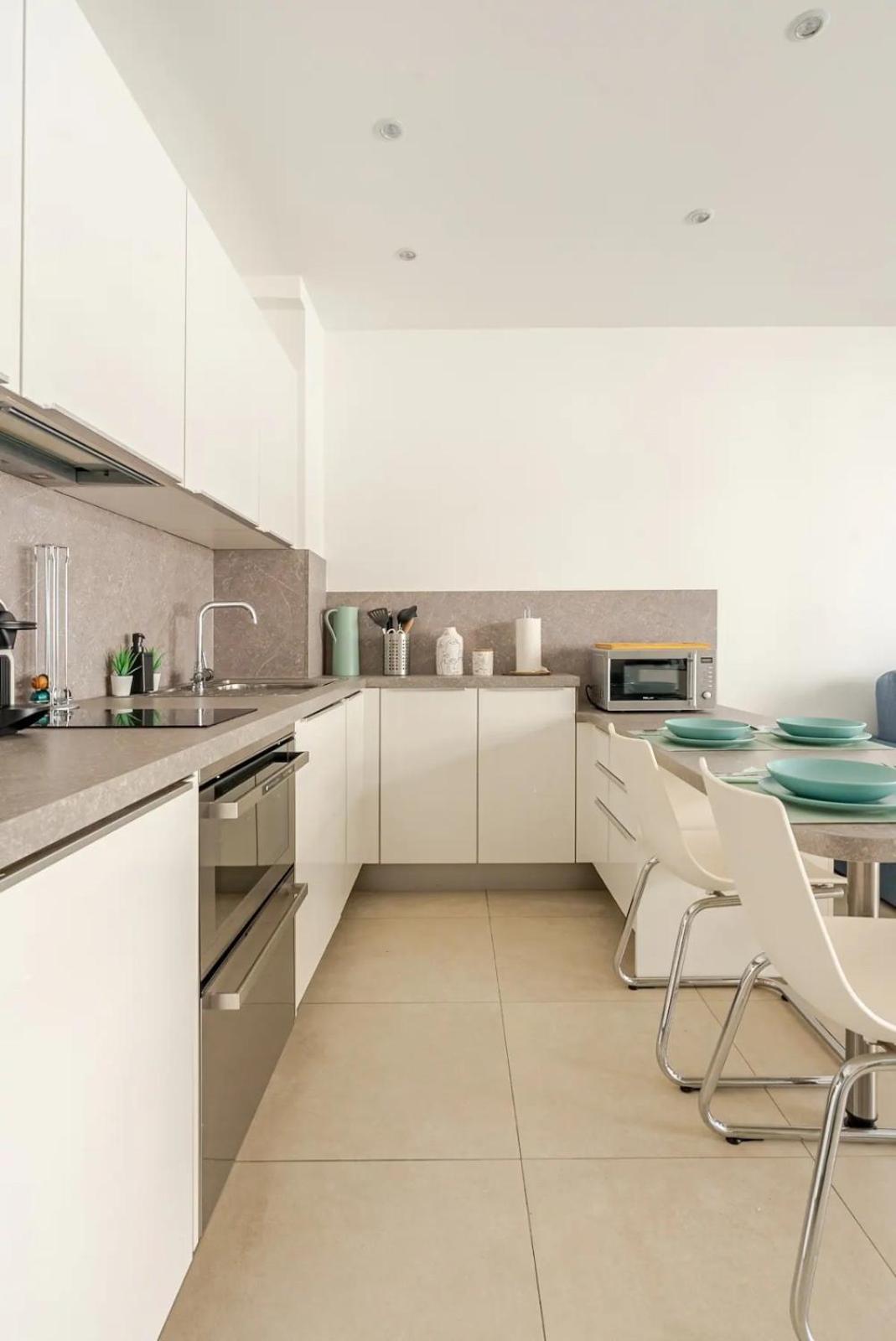 Apartment Magnifique 2 Pieces Avec Balcon Proche Martinez Et Croisette *